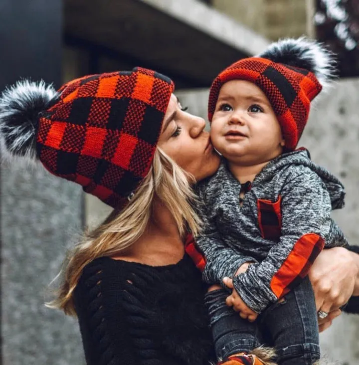 PNYC BUFFALO PLAID MAMA & MINI HAT SET